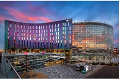 Aloft London Excel by Marriott