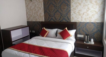 Hotel Jaipur Park Paradise  Room Type - Deluxe Room