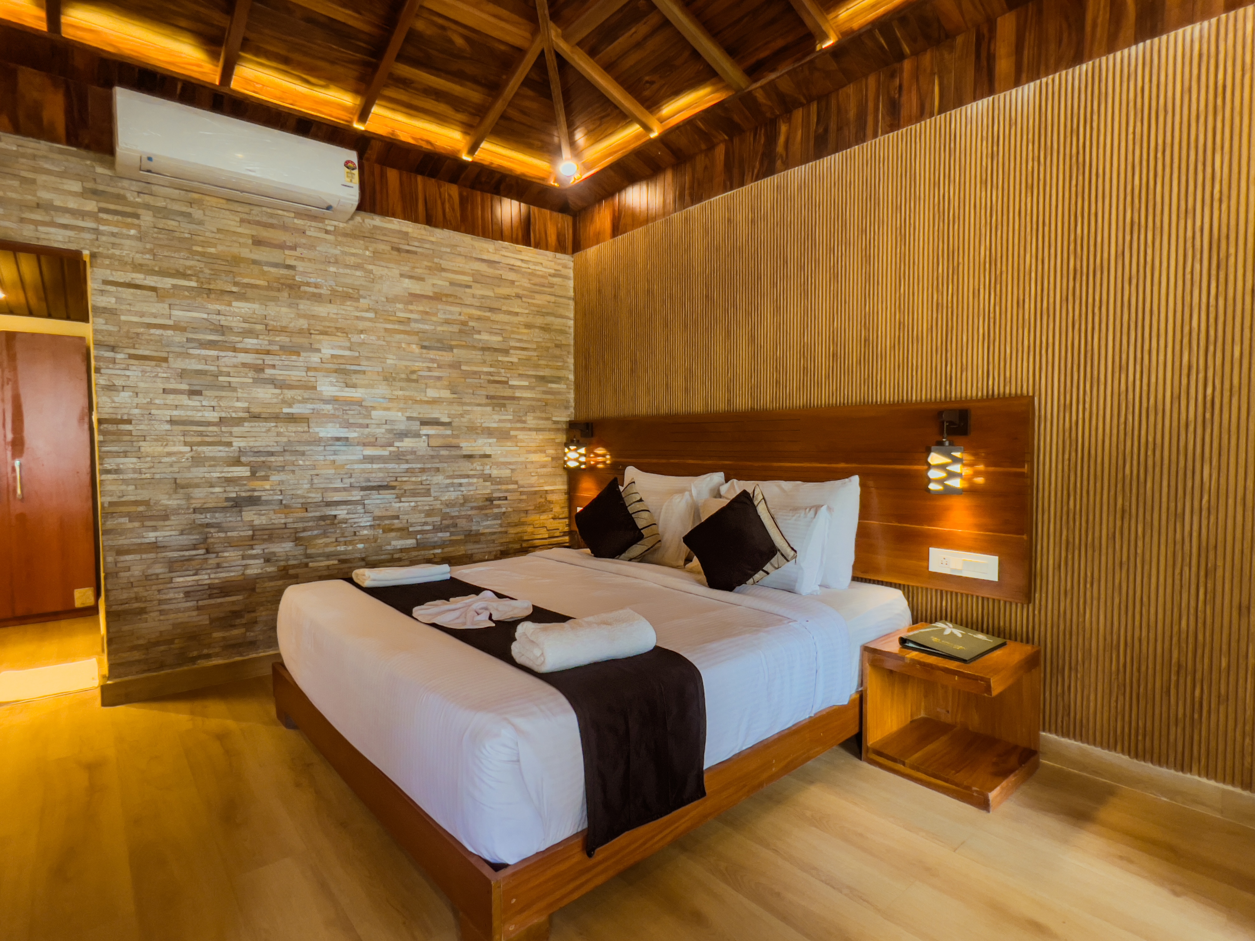 Havelock Island Beach Resort - Tap to explore photos