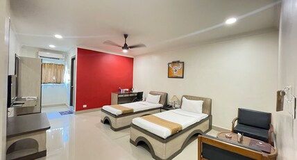 Hotel Centre Point Purina Room Type - Maharaja Room