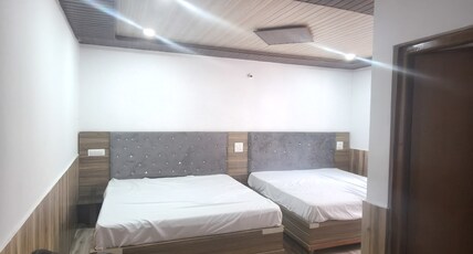 Hotel Yamuna Palace Room Type - Four Bed Room