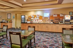 Holiday Inn Express & Suites El Paso Airport Area, an IHG Hotel