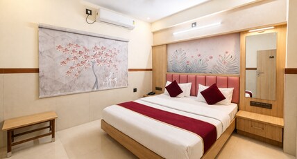 Hotel Shreenidhi Room Type - Deluxe Room