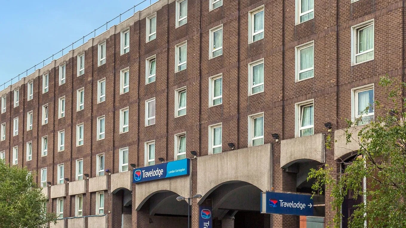 Travelodge London Central Farringdon - Tap to explore photos