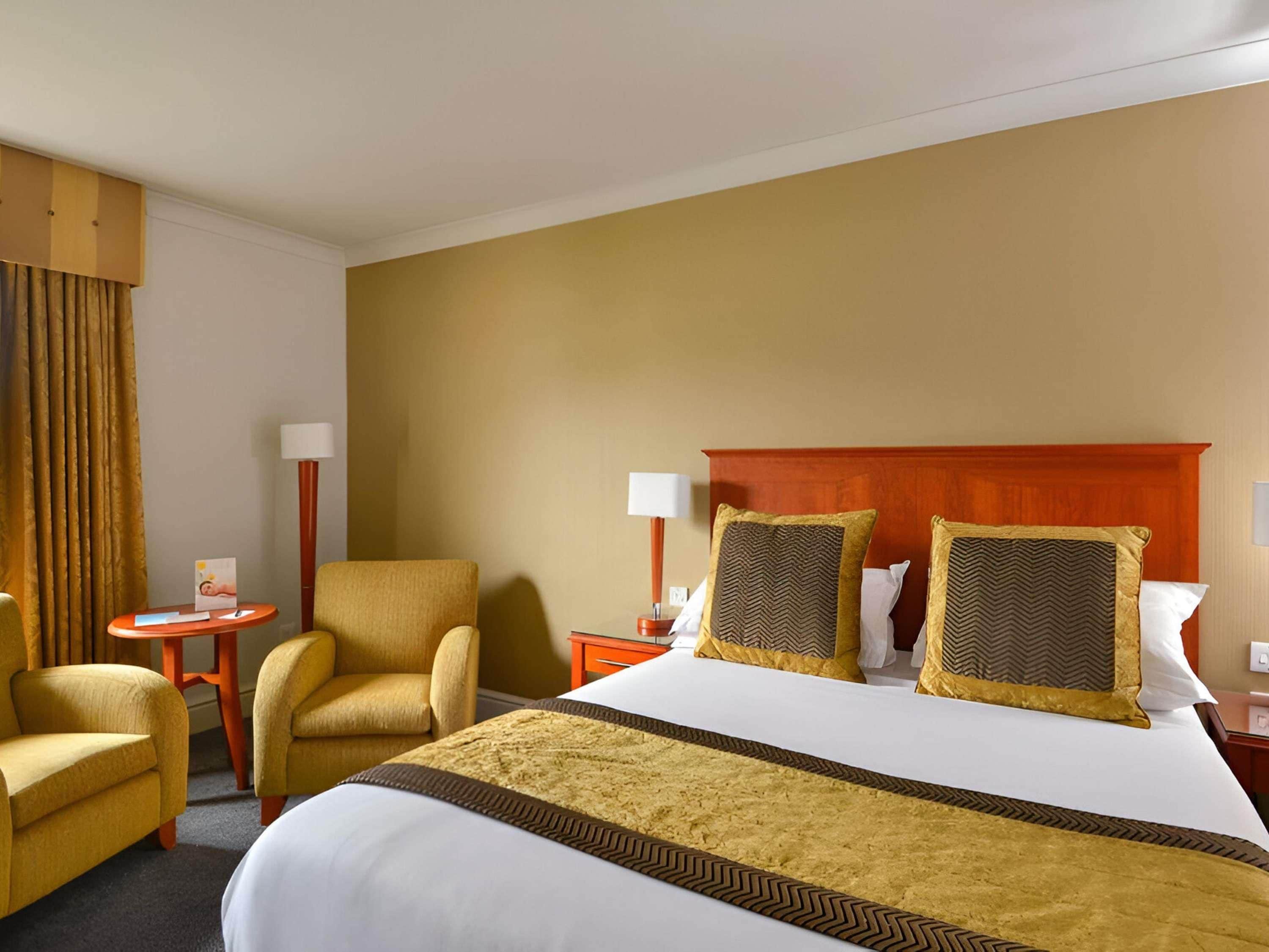 Mercure Manchester Norton Grange Hotel & Spa - Tap to explore photos
