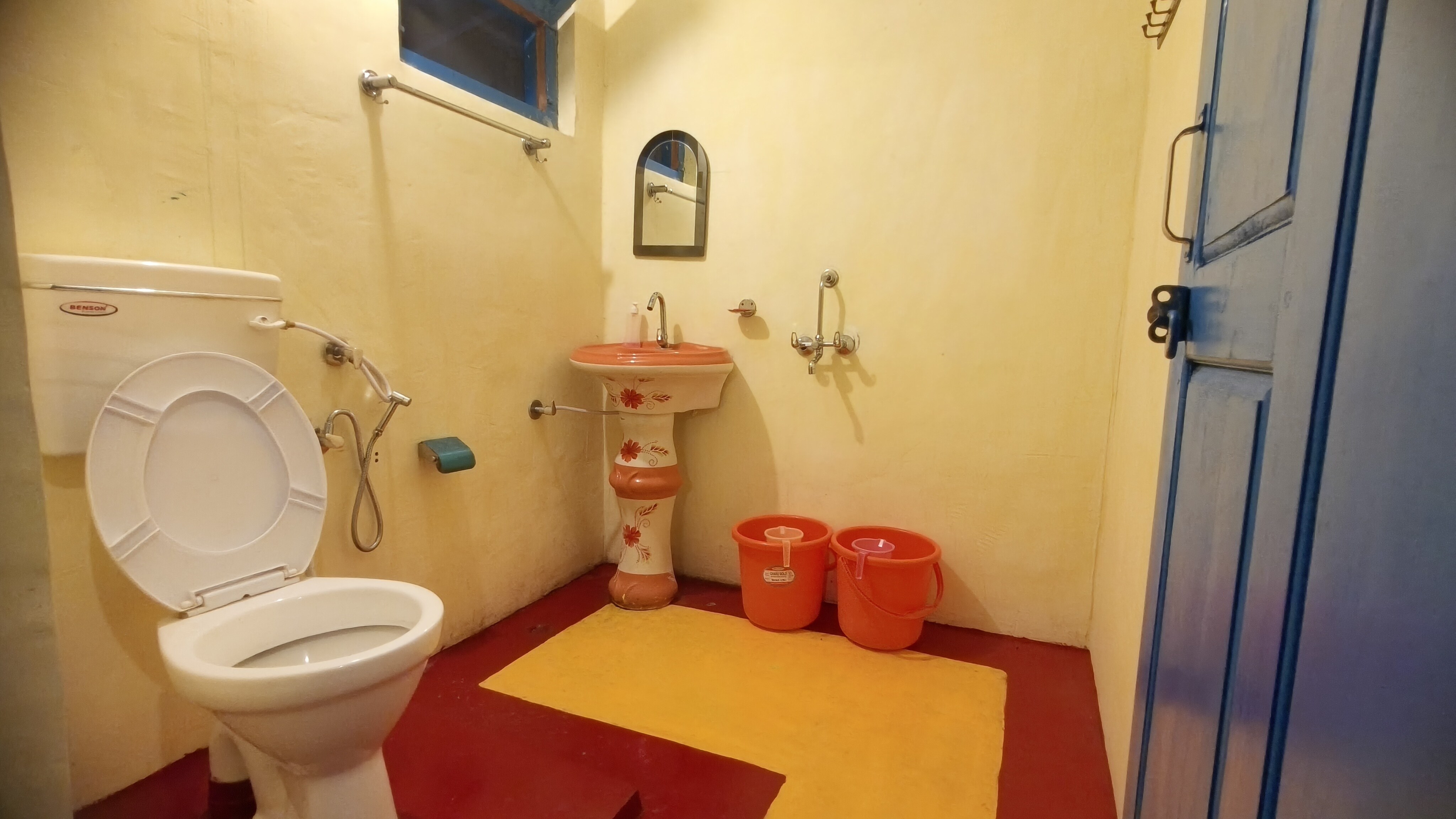 The Himalayan Heaven Homestay Binsar - Tap to explore photos