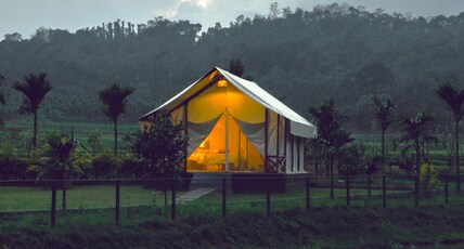 Redberrys Luxury Stay Room Type - Cabanas - The Luxury Tent with lake view
