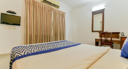 HOTEL CENTRE POINT Room Type - STANDARD ROOM WITH AC
