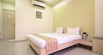 Hotel Suncity Room Type - Classic Room