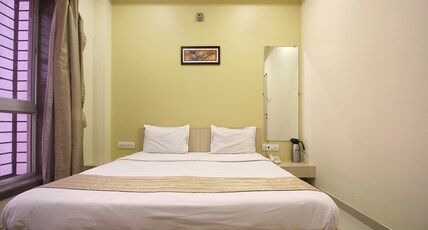 Hotel Suncity Room Type - Deluxe Room