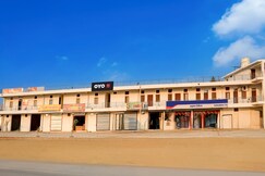 Hotel O Bhavya Inn