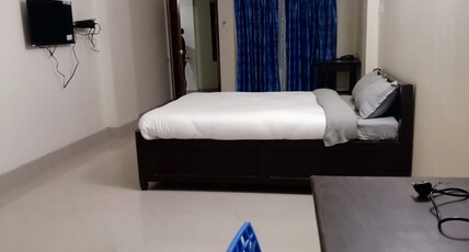 PETALS GUEST HOUSE Room Type - Executive Room