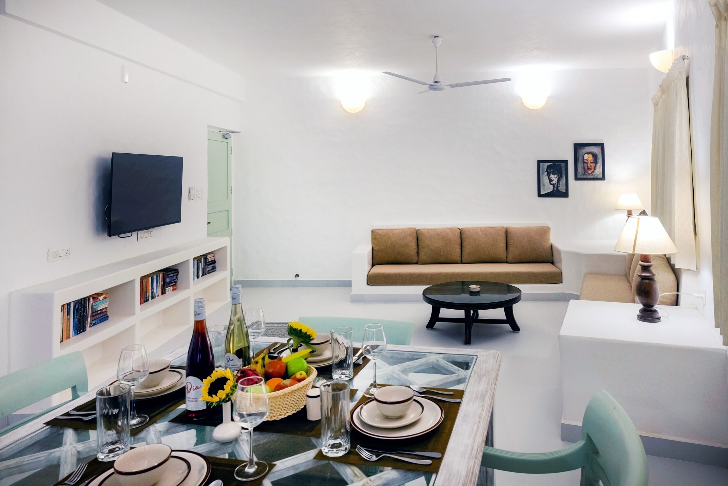 Aroha Palms Luxury Apartments - Tap to explore photos