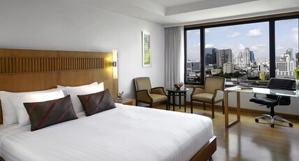 Grand Mercure Bangkok Atrium Room Type - Skyline Room with 1 king size bed, high floor Grand Mercure Bangkok Atrium Room Type - Skyline Room with 1 king size bed, high floor