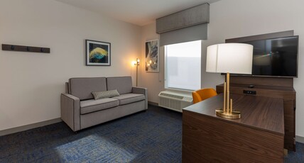 Hampton Inn & Suites by Hilton Houston Sugar Land Room Type - 2QN HR ACC FRG MIC STE NS