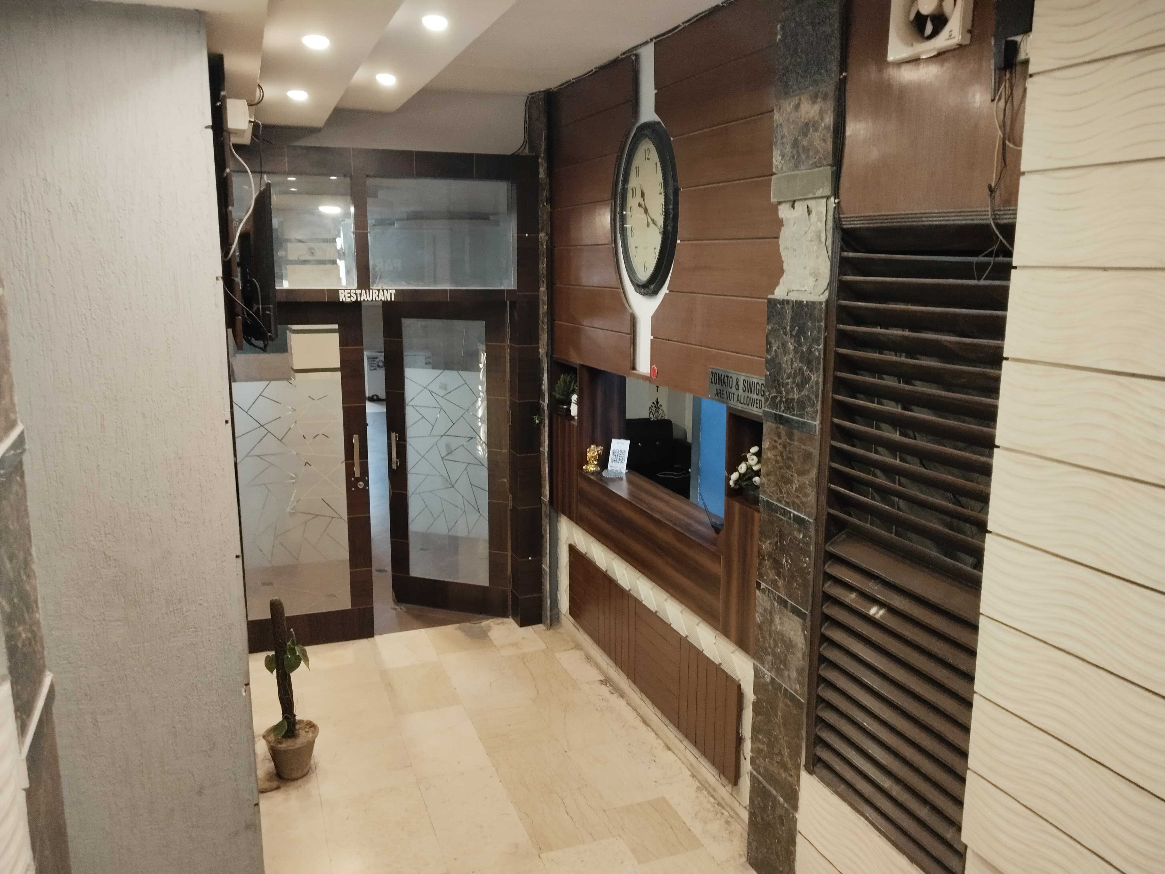 Super Hotel O Vivaan Residency - Tap to explore photos