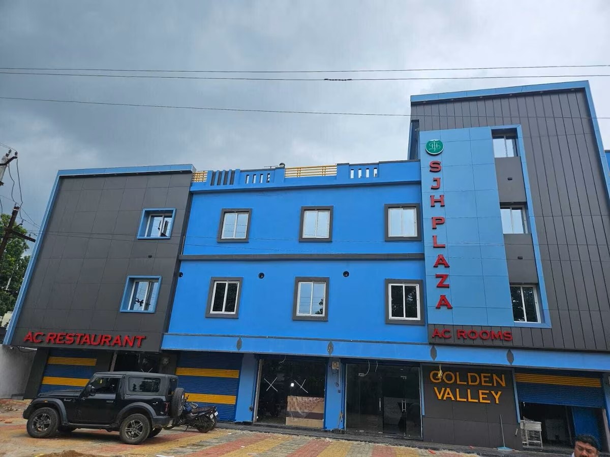 Hotel Golden Valley, Sukma - Tap to explore photos