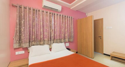 HOTEL FARHAT EXECUTIVE  Room Type - Budget Room Non Ac