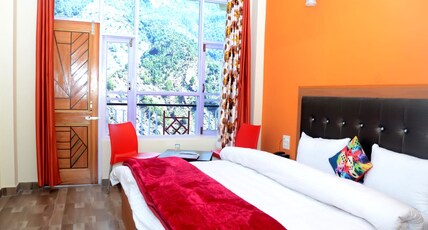 Bhagsu Sarovar Guest House Room Type - Waterfall View with Private Balcony