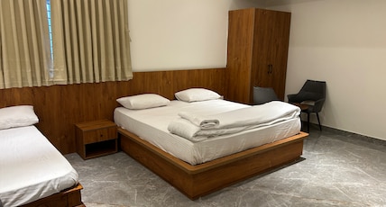 KOSALA GRAND Room Type - DELUXE THREE OCCUPANCY ROOM