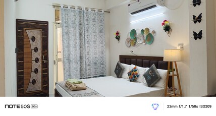 Shree Banke Bihari Guest House Room Type - Bedroom 1