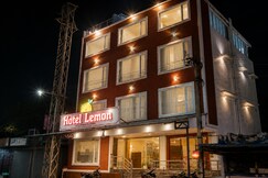 Address of Hotel Lemon