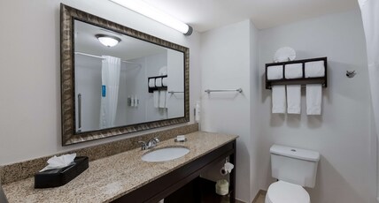 Hampton Inn Marshall Room Type - KING STANDARD-NON SMOKING