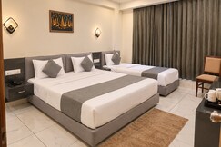 Address of Hotel Park Land-A