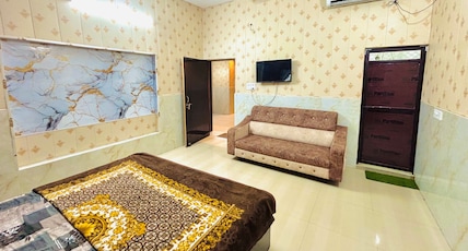Hotel Anand Room Type - Standard non Ac room