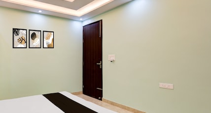 Hotel O Radhe Palace Room Type - Classic