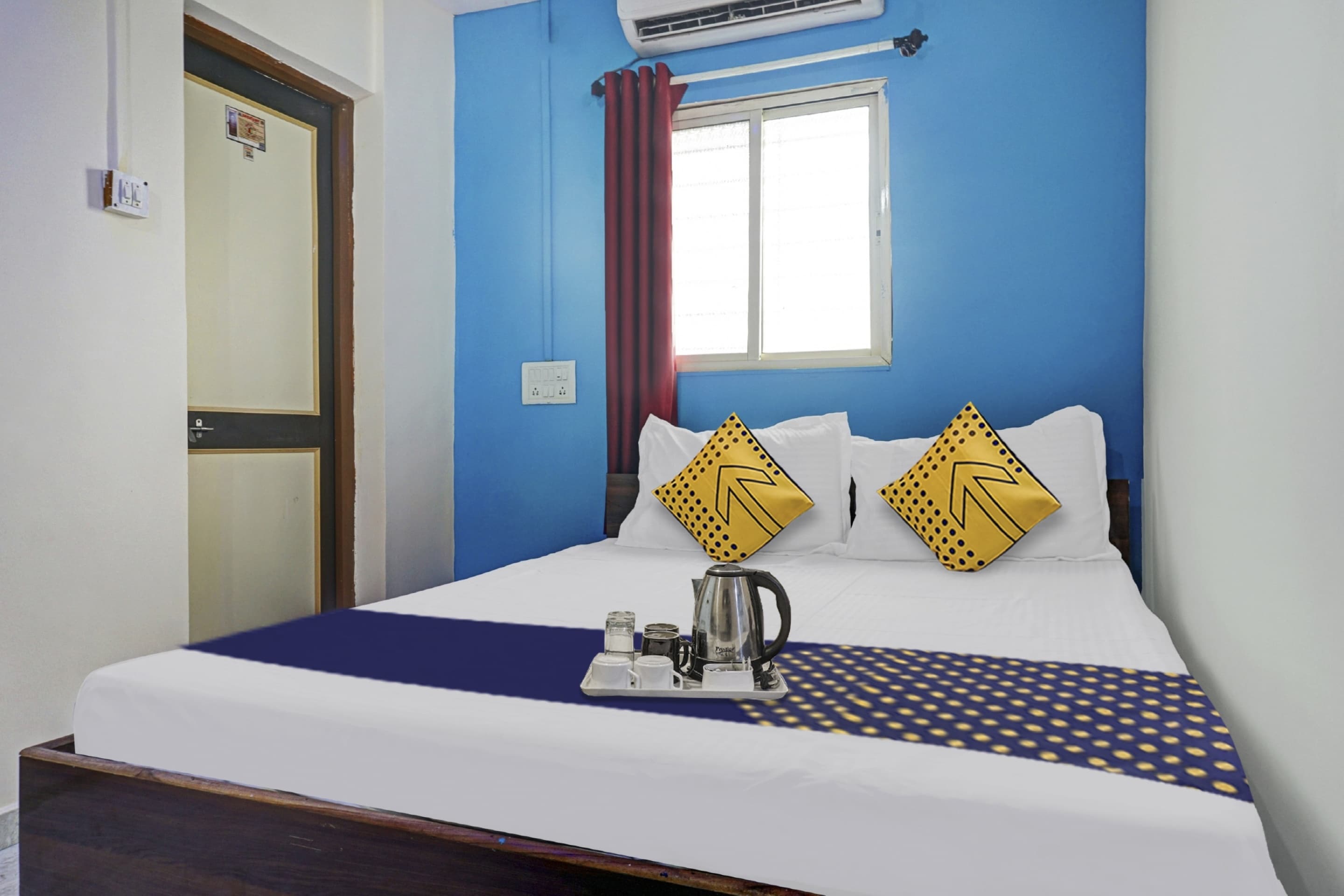 Hotel O Manav Shree Lodge - Tap to explore photos
