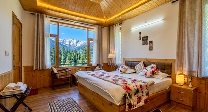 Nature's Retreat Manali Room Type - Premium room