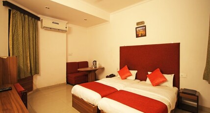 Jai Guru Hotel Room Type - A/C Room