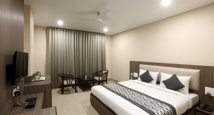 Hotel Jironi Room Type - Deluxe Room