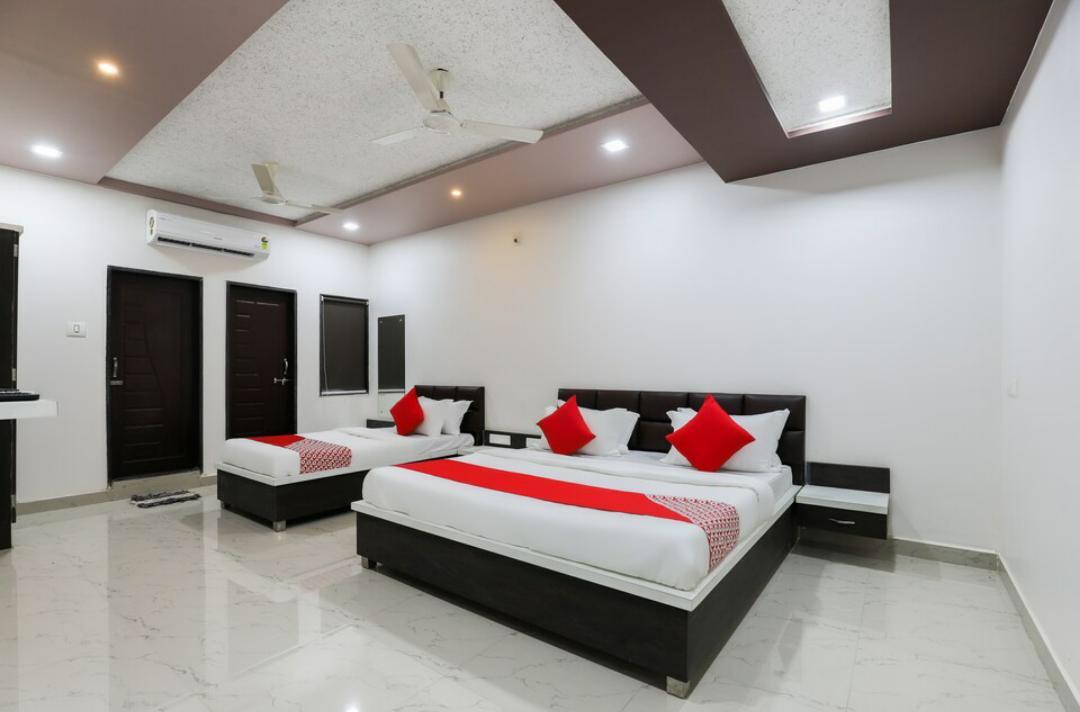 Hotel Sarthi - Tap to explore photos