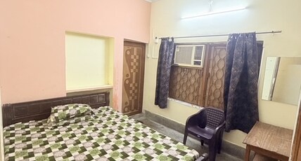 IB GUEST HOUSE Room Type - King Bed Room