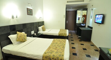 Hotel Venkatesh International Room Type - Super Deluxe Twin Bed Room