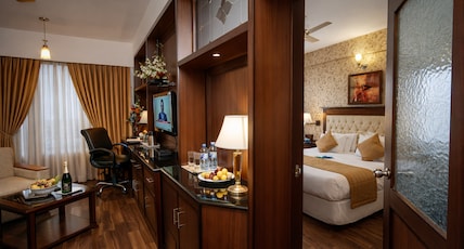 Hotel Sun Park Room Type - Family AC Rooms (2 Double Bed) Hotel Sun Park Room Type - Family AC Rooms (2 Double Bed)
