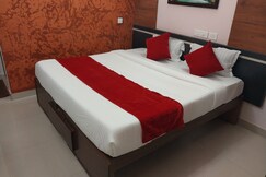 HOTEL JOTHI GRAND