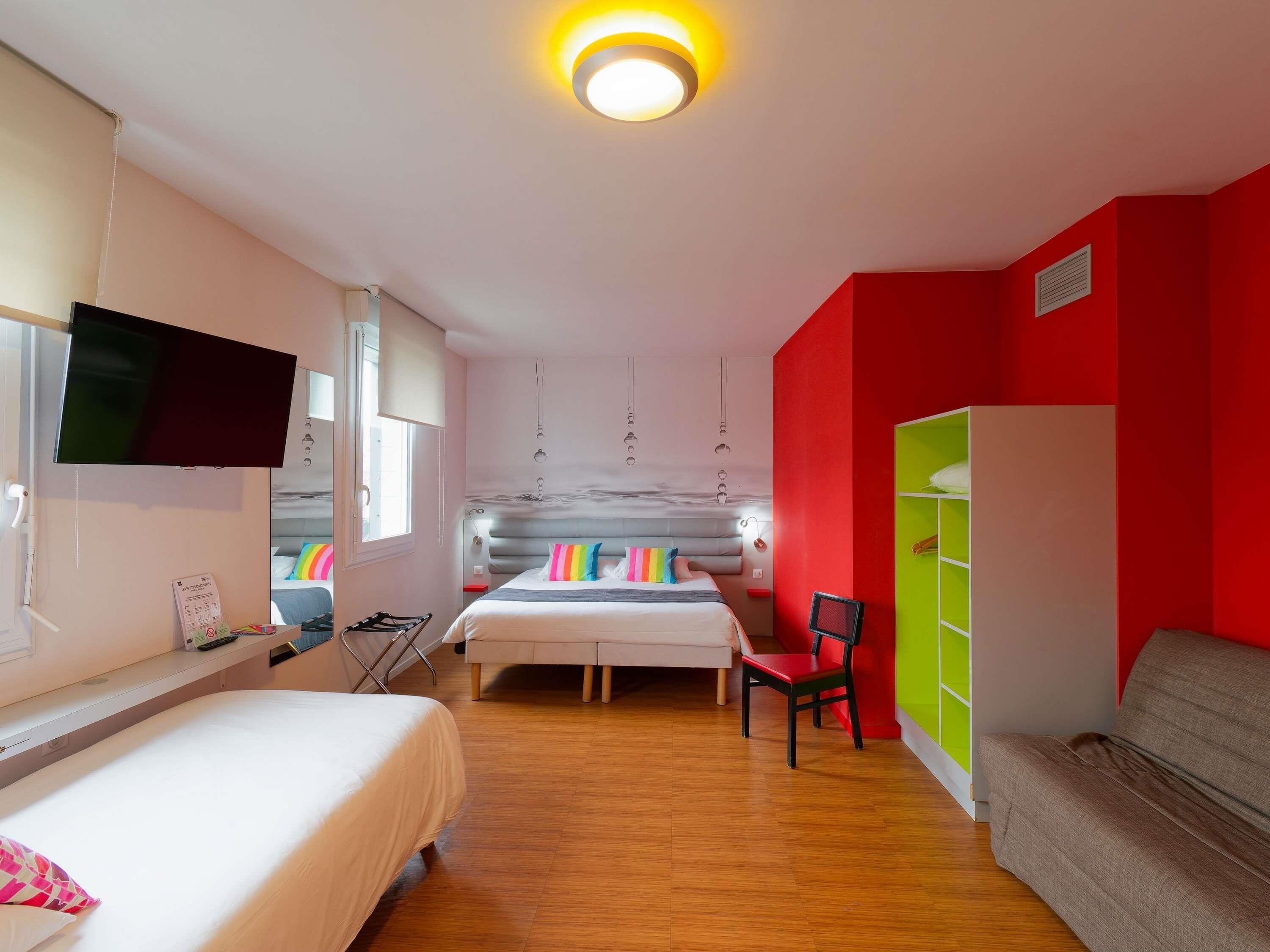 ibis Styles Saint-Brieuc Gare Centre - Tap to explore photos