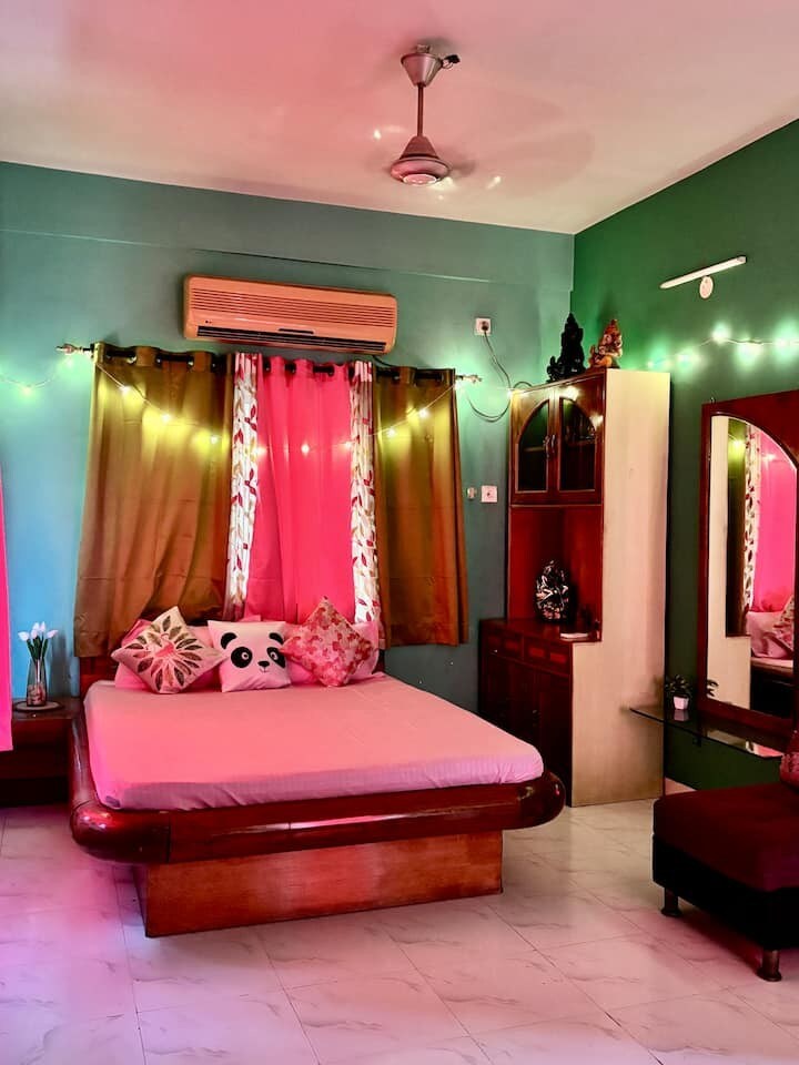 Hideaway|| 2 Bedroom Entire rental unit | By Amrapali Bose - Tap to explore photos