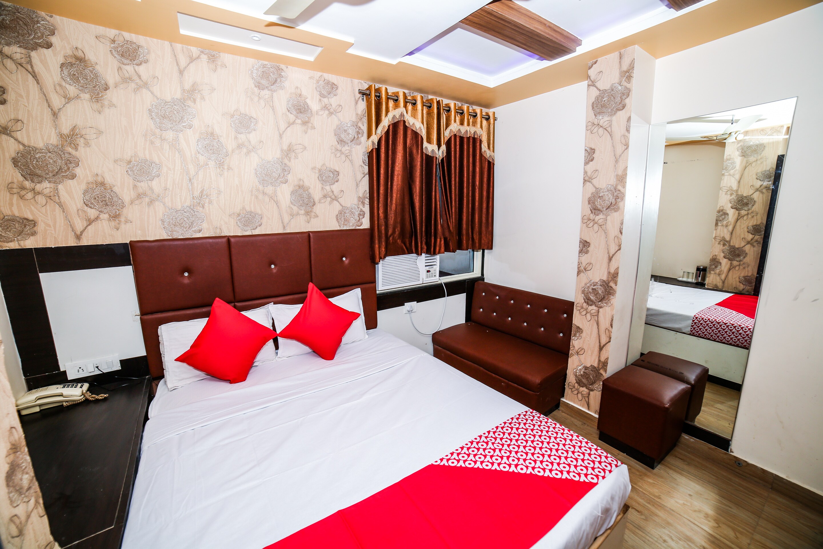 Hotel O Sharda - Tap to explore photos