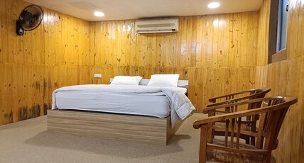 ROSE VILLAGE RESTAURANT Room Type - VILLA ROOM