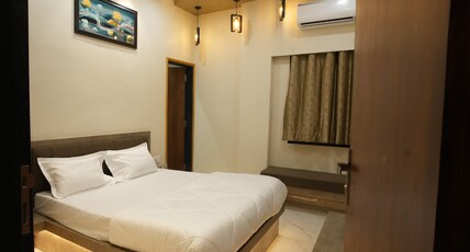 HOTEL KASTURI PALACE Room Type - Deluxe Room