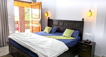 Foothill Suite by Corbett Krishna Inn Room Type - Sunlit Suite - Dawn