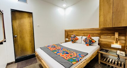 Hotel Regency Room Type - Deluxe Room