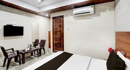 Super Hotel O Govind Nagar Kanpur Formerly Maharoopa Palace Room Type - Classic Super Hotel O Govind Nagar Kanpur Formerly Maharoopa Palace Room Type - Classic