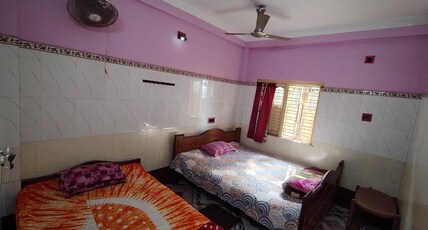 Jaganath Guest House Room Type - Three Shearing Non AC With Geyser(Indian Toilet)