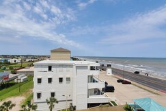 Holiday Inn Express Hotel Galveston West-Seawall, an IHG hotel