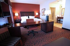 Hampton Inn & Suites Grand Forks, ND